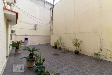 Apartamento à venda com 75m², 2 quartos e 1 vagaÁrea comum