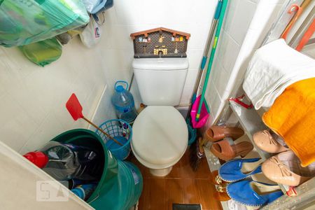 Apartamento à venda com 78m², 2 quartos e sem vaga Apartamento à venda com 78m², 2 quartos e sem vagaBanheiro de Serviço