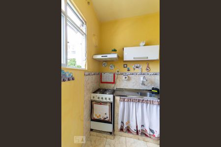 Apartamento à venda com 78m², 2 quartos e sem vaga Apartamento à venda com 78m², 2 quartos e sem vagaCozinha