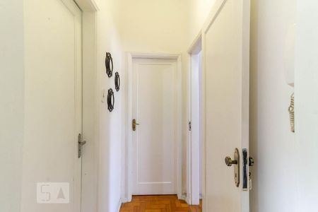 Apartamento à venda com 78m², 2 quartos e sem vaga Apartamento à venda com 78m², 2 quartos e sem vagaCorredor