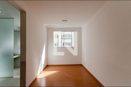 Sala de apartamento para alugar com 2 quartos, 51m² em Jardim Íris, São Paulo