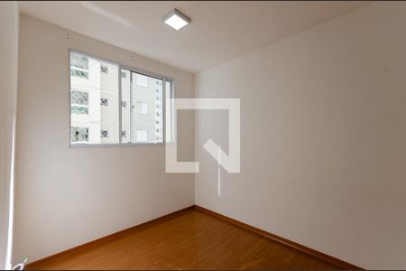 Sala de apartamento para alugar com 2 quartos, 55m² em Jardim Íris, São Paulo
