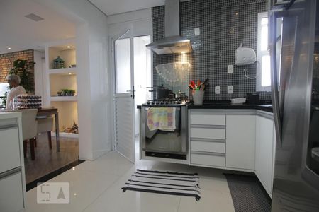 Apartamento à venda com 89m², 2 quartos e 2 vagasCozinha