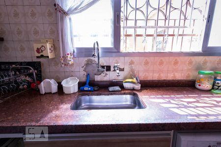 Casa à venda com 184m², 3 quartos e 4 vagasCozinha