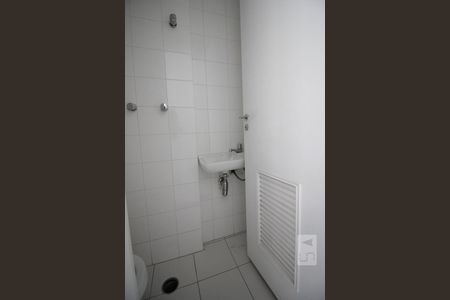 Apartamento para alugar com 96m², 3 quartos e 2 vagasBanheiro de Serviço