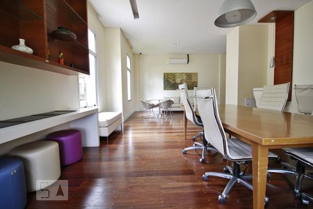 Apartamento para alugar com 96m², 3 quartos e 2 vagasSala de estudos