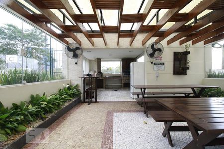 Apartamento para alugar com 96m², 3 quartos e 2 vagasÁrea comum - Churrasqueira