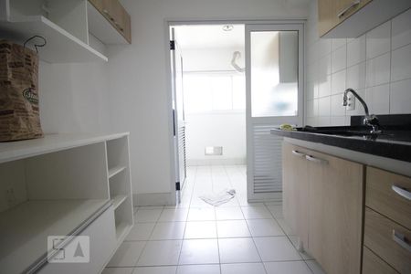 Apartamento para alugar com 96m², 3 quartos e 2 vagasCozinha
