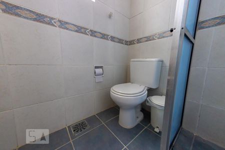 Apartamento para alugar com 93m², 3 quartos e sem vagaBanheiro