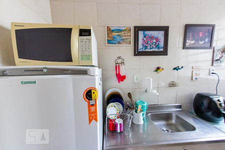 Apartamento para alugar com 93m², 3 quartos e sem vagaCozinha