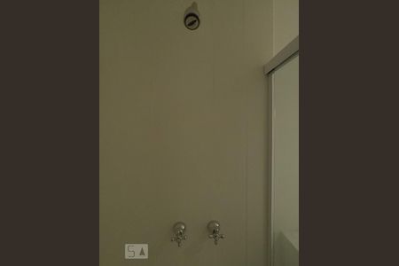 Apartamento à venda com 590m², 4 quartos e 4 vagas Apartamento à venda com 590m², 4 quartos e 4 vagasBanheiro da Suíte 1