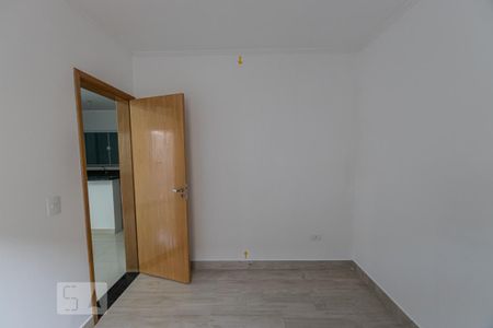 Quarto 1 de apartamento para alugar com 2 quartos, 50m² em Vila Ema, São Paulo