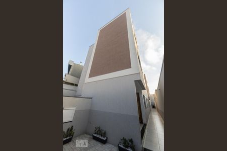 Apartamento para alugar com 50m², 2 quartos e sem vaga Apartamento para alugar com 50m², 2 quartos e sem vagaFachada