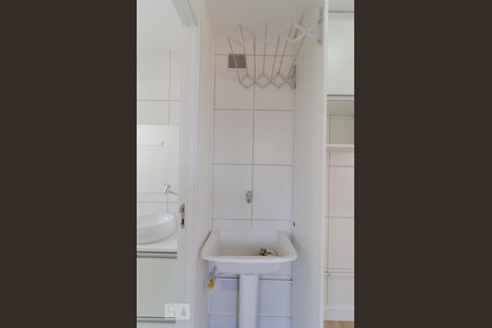 Apartamento à venda com 36m², 2 quartos e sem vaga Apartamento à venda com 36m², 2 quartos e sem vagaLavanderia