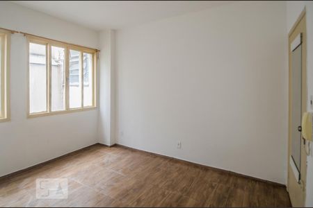 Imóveis para alugar perto de Claque Centro de Sapateado, Porto Alegre -  QuintoAndar