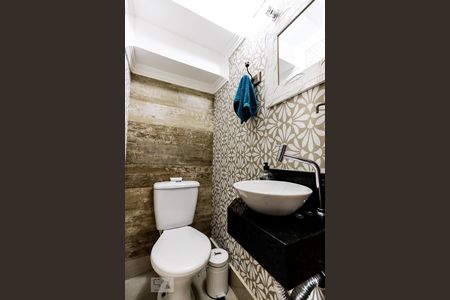 Lavabo de casa de condomínio à venda com 3 quartos, 134m² em Vila Germinal, São Paulo