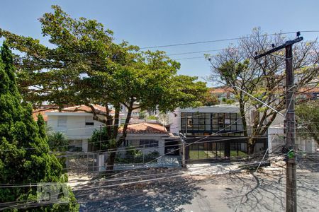 Quarto 1 de casa à venda com 2 quartos, 300m² em Vila Madalena, São Paulo