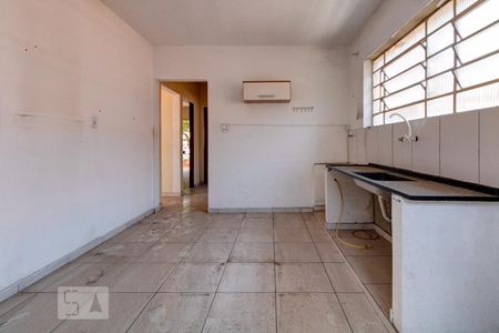 Casa à venda com 300m², 2 quartos e sem vagaCozinha