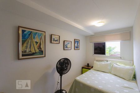 Apartamento à venda com 169m², 4 quartos e 1 vagaQuarto 3 (2º andar)