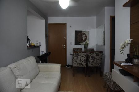 Sala de apartamento para alugar com 2 quartos, 50m² em Pechincha, Rio de Janeiro