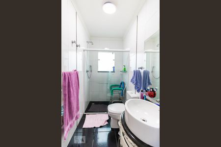 Casa à venda com 600m², 3 quartos e 5 vagasBanheiro