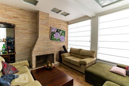 Casa à venda com 600m², 3 quartos e 5 vagasSala