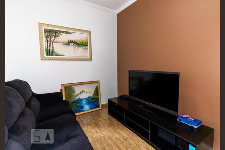 Casa à venda com 600m², 3 quartos e 5 vagasSala de TV