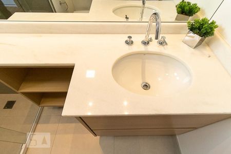 Apartamento para alugar com 98m², 3 quartos e 2 vagasBanheiro da suíte