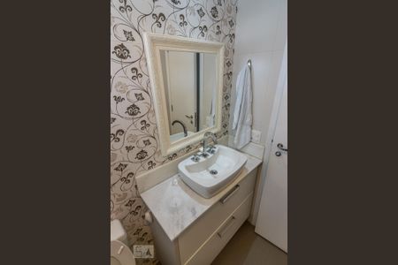 Apartamento à venda com 103m², 3 quartos e 3 vagasBanheiro