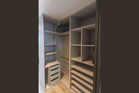 Apartamento à venda com 103m², 3 quartos e 3 vagasCloset