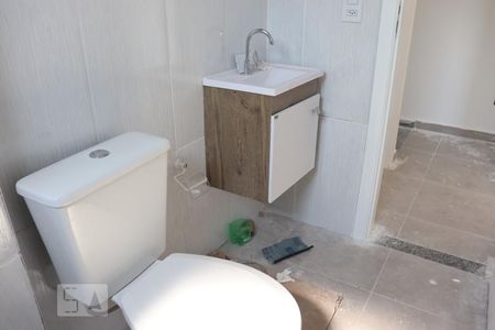 Casa para alugar com 50m², 2 quartos e sem vagaBanheiro