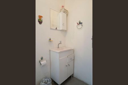 Apartamento à venda com 70m², 2 quartos e sem vagaBanheiro