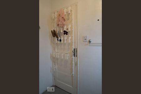 Apartamento à venda com 70m², 2 quartos e sem vagaBanheiro