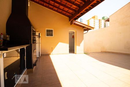 Casa para alugar com 150m², 2 quartos e 2 vagas Casa para alugar com 150m², 2 quartos e 2 vagasChurrasqueira