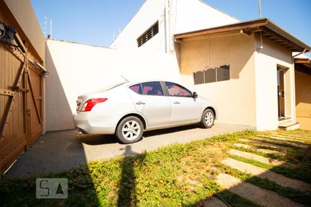 Casa para alugar com 150m², 2 quartos e 2 vagas Casa para alugar com 150m², 2 quartos e 2 vagasEntrada