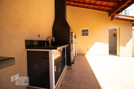 Casa para alugar com 150m², 2 quartos e 2 vagas Casa para alugar com 150m², 2 quartos e 2 vagasChurrasqueira