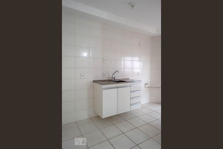 Apartamento para alugar com 65m², 2 quartos e 1 vaga Apartamento para alugar com 65m², 2 quartos e 1 vagaCozinha