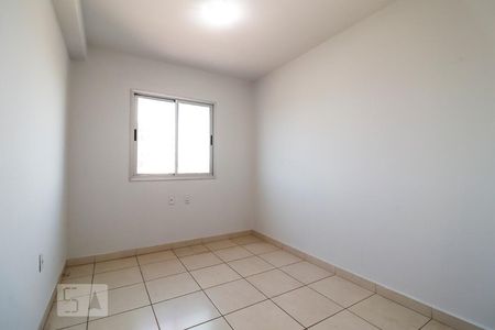 Quarto 1 de apartamento para alugar com 2 quartos, 48m² em Parque Oeste Industrial, Goiânia