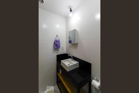 Banheiro de kitnet/studio à venda com 1 quarto, 31m² em Centro, Guarulhos