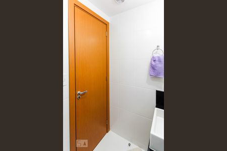 Banheiro de kitnet/studio à venda com 1 quarto, 31m² em Centro, Guarulhos