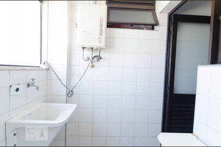 Apartamento à venda com 80m², 3 quartos e 2 vagasLavanderia