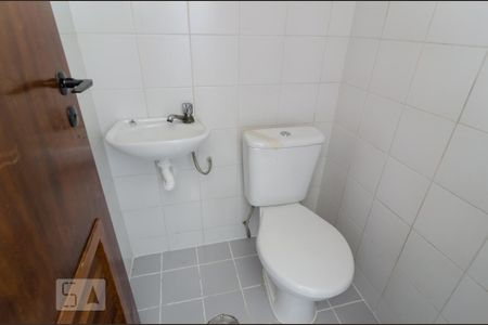 Apartamento à venda com 80m², 3 quartos e 2 vagasBanheiro de Serviço