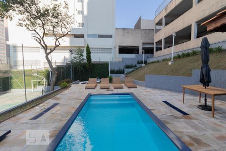 Apartamento à venda com 80m², 3 quartos e 1 vaga Apartamento à venda com 80m², 3 quartos e 1 vagaÁrea comum - Piscina