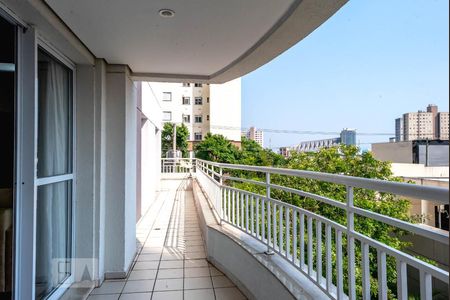 Apartamento à venda com 120m², 3 quartos e 2 vagasVaranda gourmet