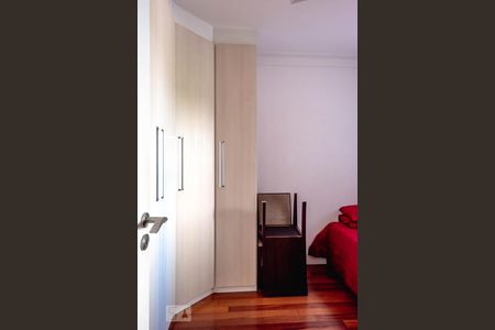 Apartamento à venda com 120m², 3 quartos e 2 vagasQuarto 2