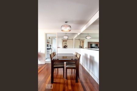 Sala de apartamento à venda com 3 quartos, 120m² em Mooca, São Paulo