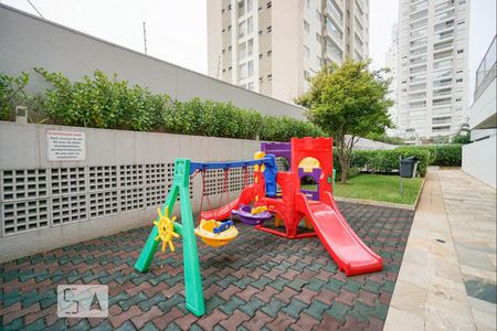 Apartamento à venda com 120m², 3 quartos e 2 vagasÁrea Comum - Playground