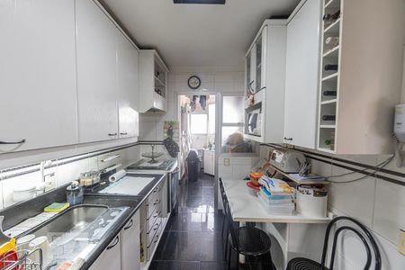 Apartamento à venda com 108m², 3 quartos e 2 vagasCozinha