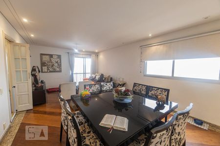 Sala de apartamento à venda com 3 quartos, 108m² em Chácara Santo Antônio (zona Leste), São Paulo