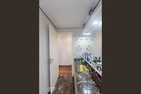 Apartamento à venda com 108m², 3 quartos e 2 vagasBanheiro Social